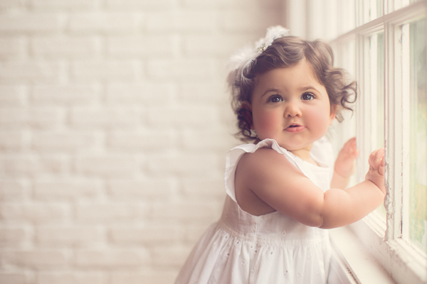 10 simple tips for photographing your child jumping on the bed